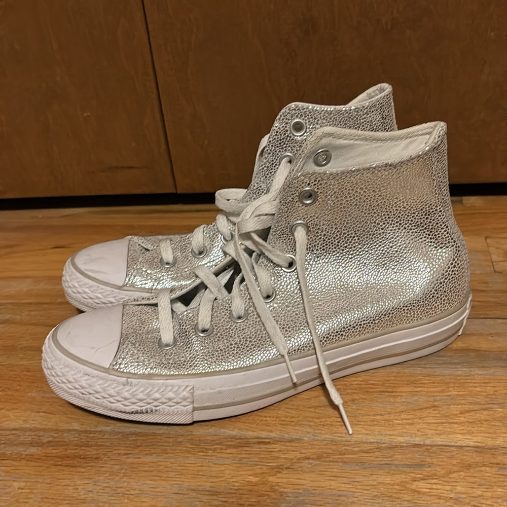 LIKE NEW! Converse Silver High-Top Sneakers - Picture 2 of 9